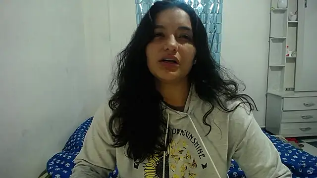 Snapshot of Laurenkenner_ chatting on 2, 12, 2024 Laurenkenner online show from 2, 12, 2024