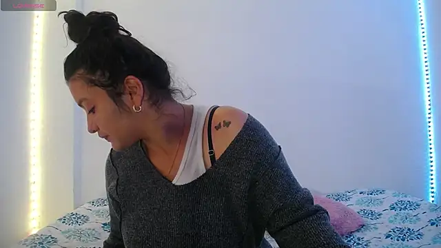 Snapshot of Laurenkenner_ chatting on 18, 2, 2025 Laurenkenner online show from 18, 2, 2025