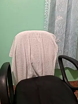 N-Natasha online show from 1, 2, 2025