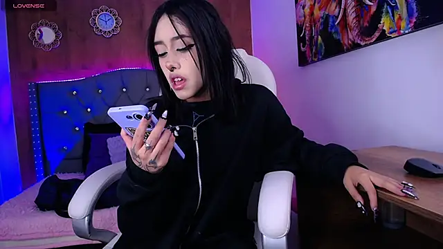 Bunny O online show from 11, 2, 2025