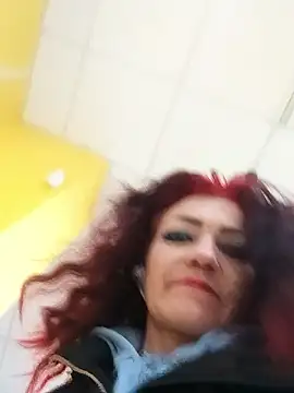 SweetLeila40 online show from 28, 4, 2026