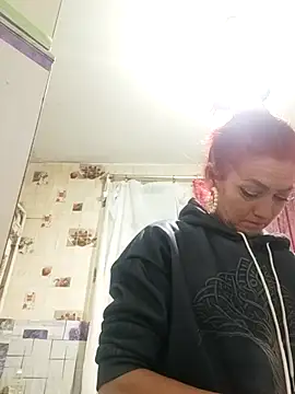 SweetLeila40 online show from 18, 5, 2026