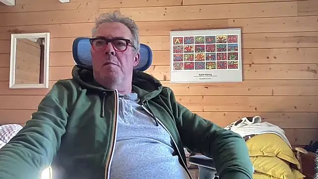 Snapshot of lelohop chatting on 16, 12, 2024 lelohop online show from 16, 12, 2024