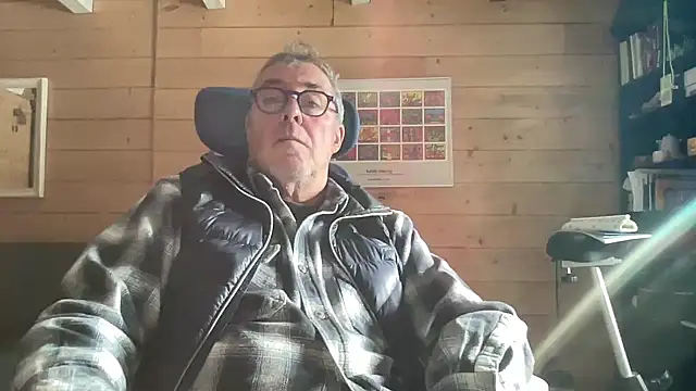 Snapshot of lelohop chatting on 12, 1, 2026 lelohop online show from 12, 1, 2026