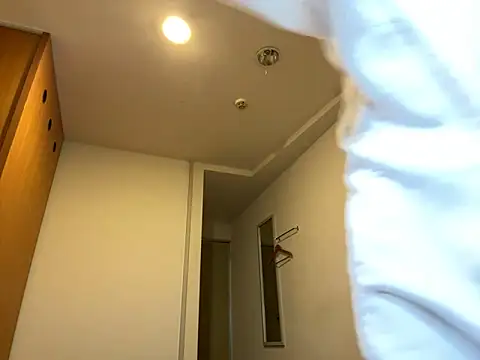 Snapshot of Gen-4422 chatting on 9, 1, 2025 Gen-4422 online show from 9, 1, 2025