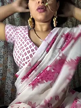 Snapshot of pikaindian chatting on 30, 10, 2025 pikaindian online show from 30, 10, 2025