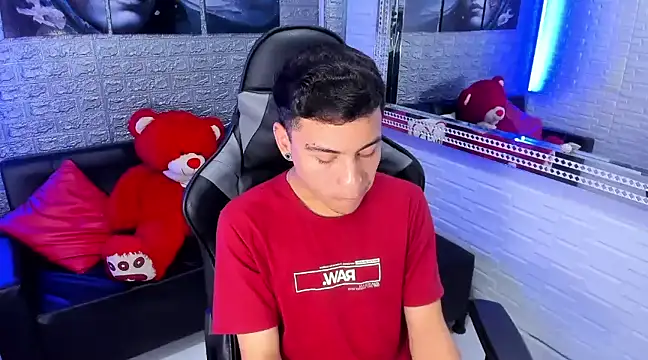 salvadorgomezx online show from 13, 1, 2025