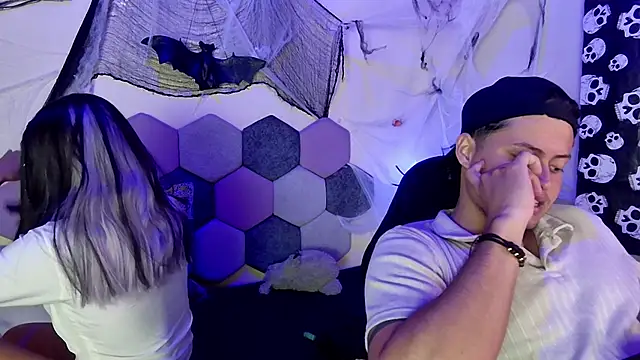 Snapshot of Horny_tgn chatting on 19, 10, 2025 Horny tgn online show from 19, 10, 2025