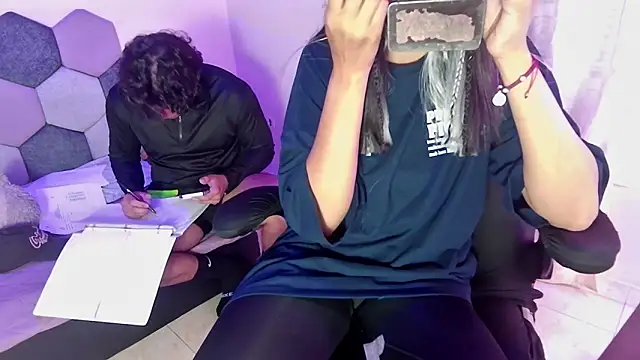 Snapshot of Horny_tgn chatting on 17, 11, 2025 Horny tgn online show from 17, 11, 2025