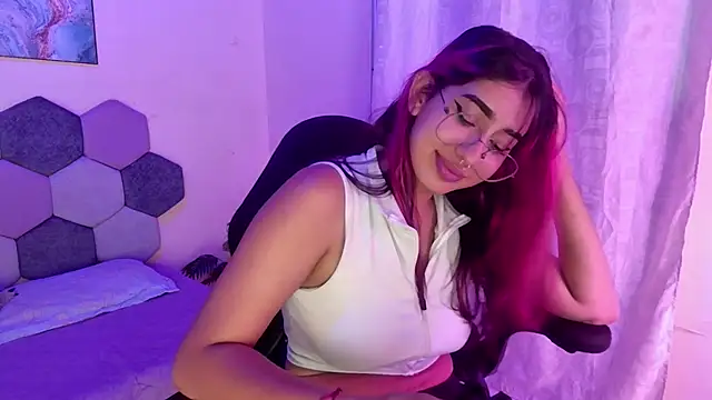 Snapshot of Horny_tgn chatting on 21, 11, 2025 Horny tgn online show from 21, 11, 2025