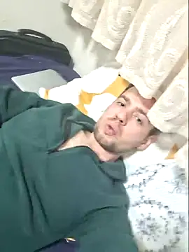 Snapshot of dnnzzcrynn chatting on 23, 3, 2025 dnnzzcrynn online show from 23, 3, 2025