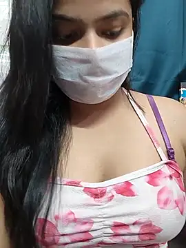 Snapshot of Myloveurvi chatting on 28, 5, 2026 Myloveurvi online show from 28, 5, 2026