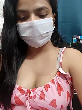 Snapshot of Myloveurvi chatting on 29, 6, 2026 Myloveurvi online show from 29, 6, 2026