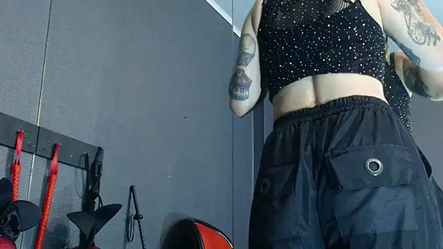 Snapshot of LusstCruella chatting on 21, 3, 2025 LusstCruella online show from 21, 3, 2025