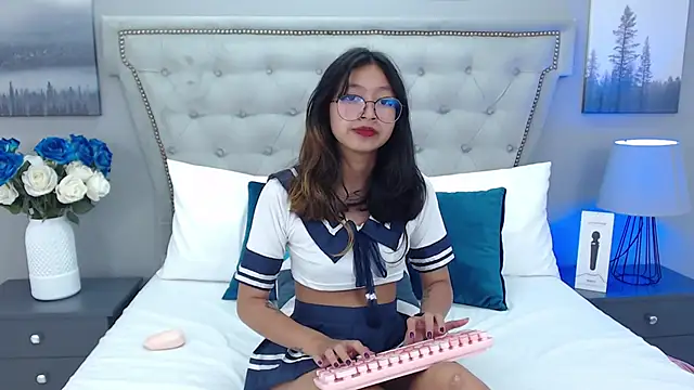 Yommi Winx online show from 15, 1, 2025