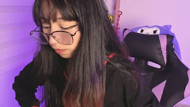 Yommi Winx online show from 13, 11, 2025