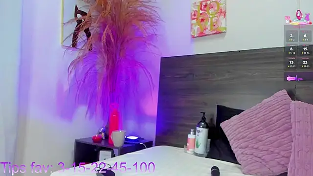 Martina Miiller online show from 8, 10, 2025