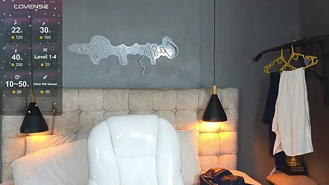 Laia and Aloby online show from 19, 11, 2025