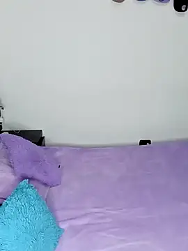 Krysstal tay online show from 4, 3, 2025