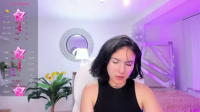 Snapshot of kendaall_jenner_ chatting on 22, 12, 2024 kendaall jenner  online show from 22, 12, 2024