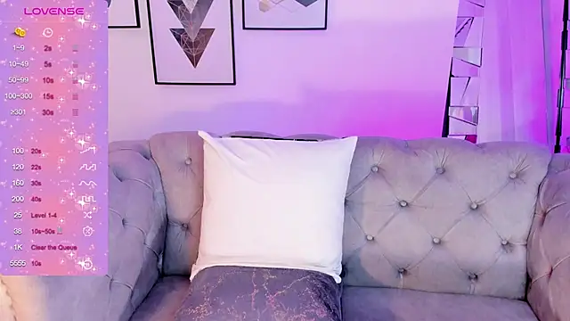 Snapshot of kendaall_jenner_ chatting on 16, 1, 2025 kendaall jenner  online show from 16, 1, 2025