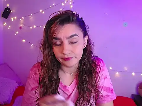 Lu perez online show from 10, 11, 2025