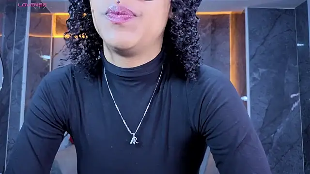 Violeth b online show from 9, 4, 2026