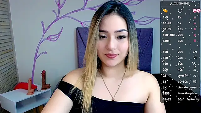 DahliaMoore online show from 11, 12, 2024
