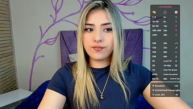 DahliaMoore online show from 14, 1, 2025