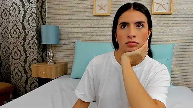 Snapshot of IssabellaLopez chatting on 13, 12, 2024 IssabellaLopez online show from 13, 12, 2024