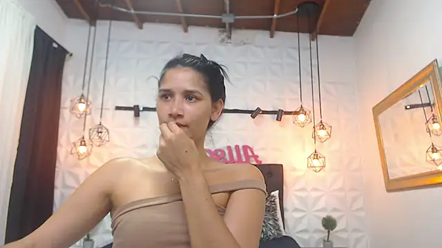 Alison Wiley online show from 1, 2, 2025