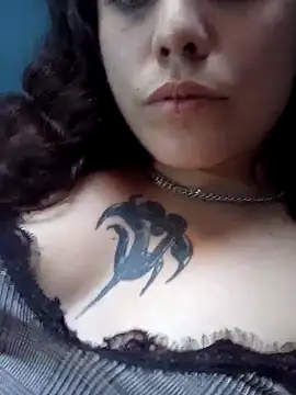 Snapshot of lucylovles chatting on 28, 2, 2025 lucylovles online show from 28, 2, 2025