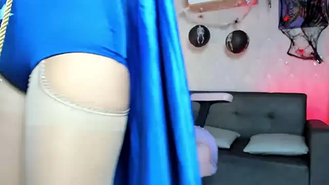 Snapshot of Alaia_Love77 chatting on 30, 10, 2025 Alaia Love77 online show from 30, 10, 2025