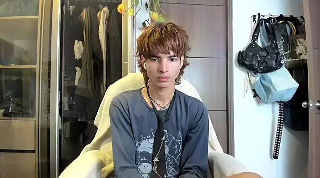 santy-kitty online show from 25, 1, 2025