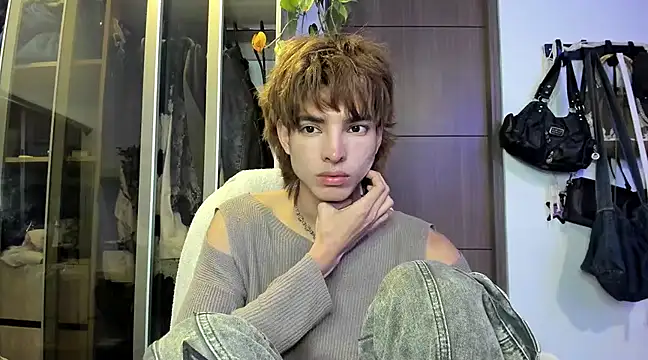 santy-kitty online show from 28, 1, 2025