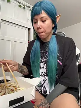 EemaHaruki online show from 17, 12, 2024