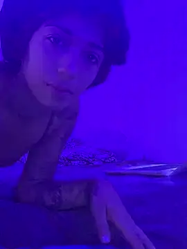 Snapshot of Marielasanchez chatting on 27, 2, 2025 Marielasanchez online show from 27, 2, 2025