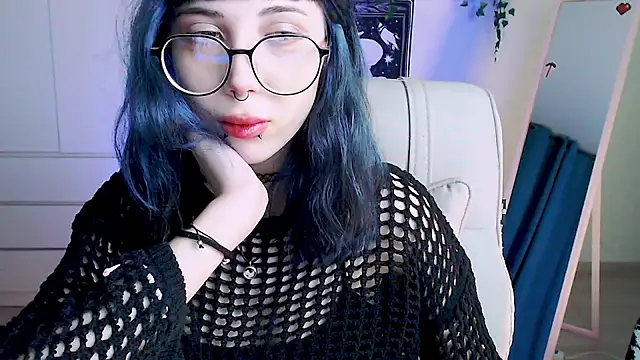 Snapshot of MoriHorri chatting on 7, 12, 2024 MoriHorri online show from 7, 12, 2024