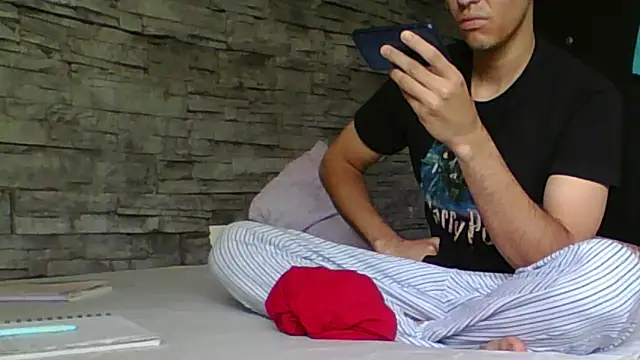 Sexylatin64 online show from 18, 4, 2026