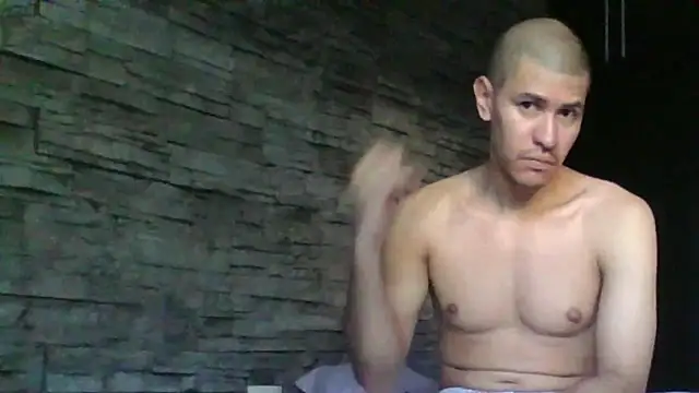 Snapshot of Sexylatin64 chatting on 1, 6, 2026 Sexylatin64 online show from 1, 6, 2026