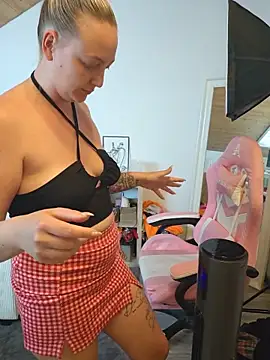 Snapshot of Milas_Dreams chatting on 26, 5, 2026 Milas Dreams online show from 26, 5, 2026