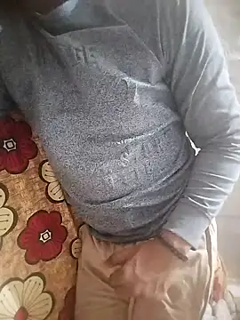 pura43 online show from 25, 2, 2025