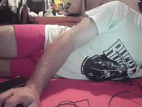 Lolosalvage83 online show from 4, 3, 2025