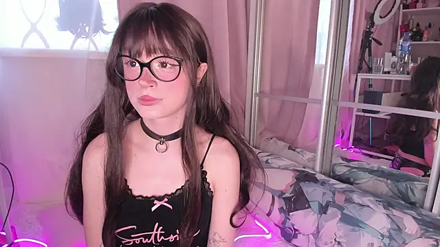 Snapshot of -bae chatting on 12, 4, 2026 -bae online show from 12, 4, 2026