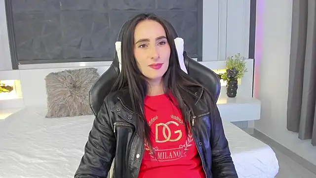 Snapshot of SaraGomez1 chatting on 5, 1, 2026 SaraGomez1 online show from 5, 1, 2026