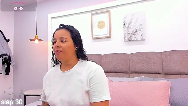 Snapshot of Dilan_y_Mia chatting on 9, 3, 2025 Dilan y Mia online show from 9, 3, 2025