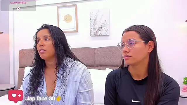 Snapshot of Dilan_y_Mia chatting on 14, 3, 2025 Dilan y Mia online show from 14, 3, 2025