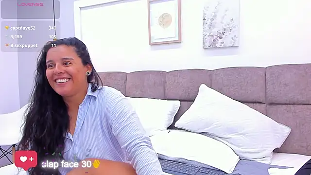 Snapshot of Dilan_y_Mia chatting on 14, 3, 2025 Dilan y Mia online show from 14, 3, 2025