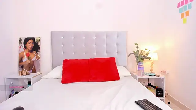 Snapshot of NiaBlanco chatting on 19, 2, 2026 NiaBlanco online show from 19, 2, 2026