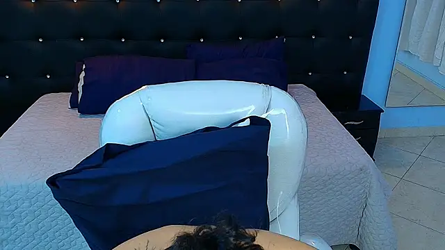 Lobo 17  online show from 18, 1, 2025